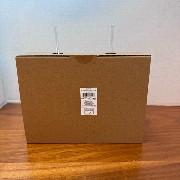 Target Bullseye 2 pack Ribbed Glass Tumbler with Lid and Straw Clear 2024 Gift - Picture 4 of 6